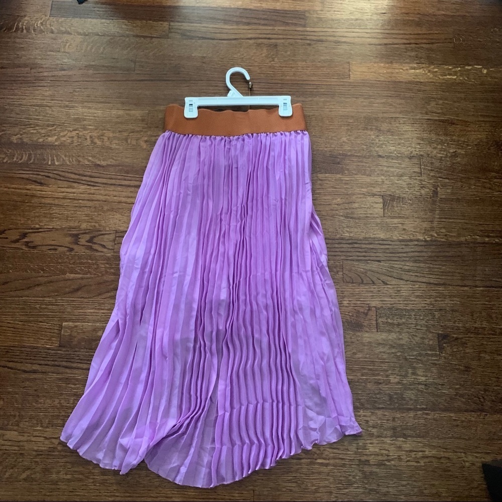 Magic Skirt - Picture 4 of 7